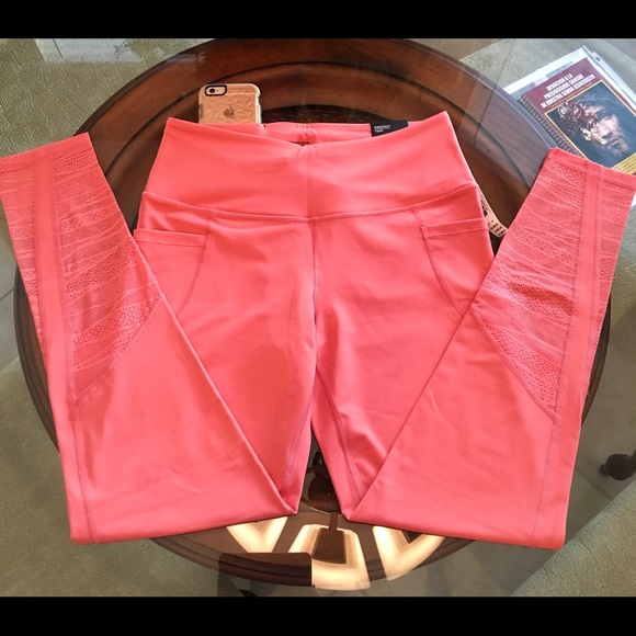 ❤️Knockout By Victoria Sport Tight ❤️ - Picture 2 of 5